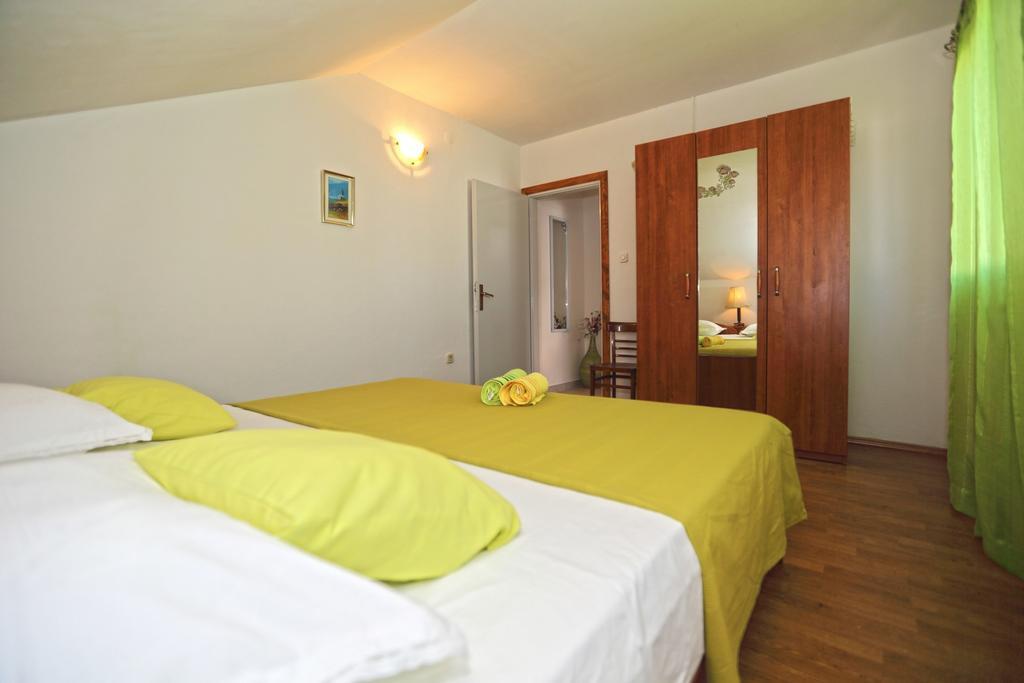 Apartmani Niki Hvar Hvar Town Oda fotoğraf