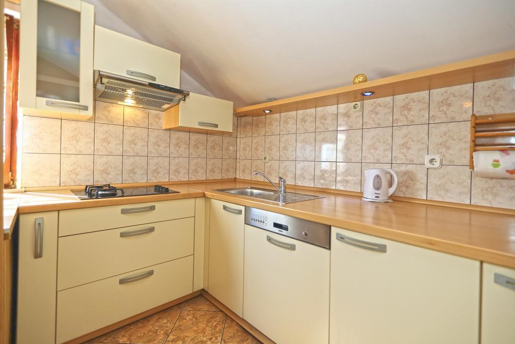 Apartmani Niki Hvar Hvar Town Oda fotoğraf