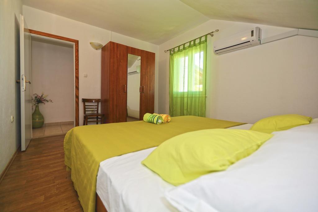 Apartmani Niki Hvar Hvar Town Oda fotoğraf